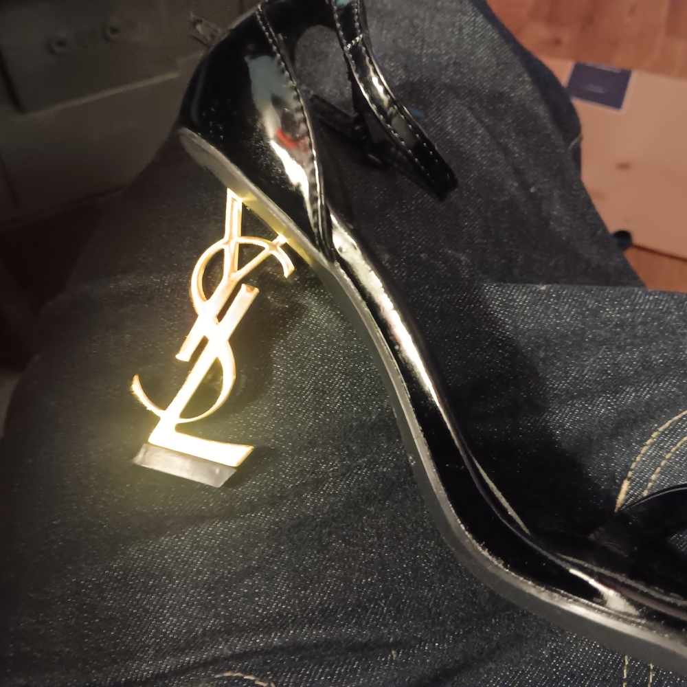 Yves Saint Laurent Glossy Black Heels with Gold Monogram